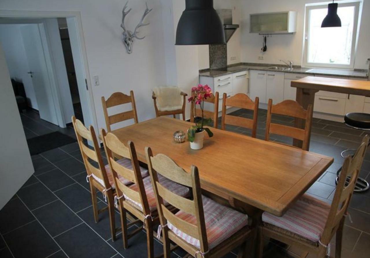 Ferienhaus Am Kreuzberg - Nuerburgring Ulmen Buitenkant foto